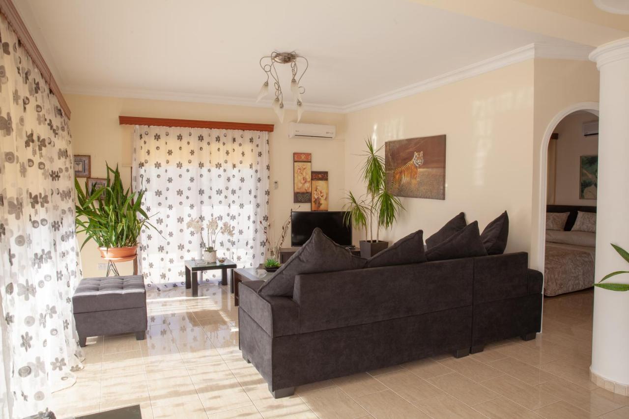 Villa Paradise Пафос Экстерьер фото