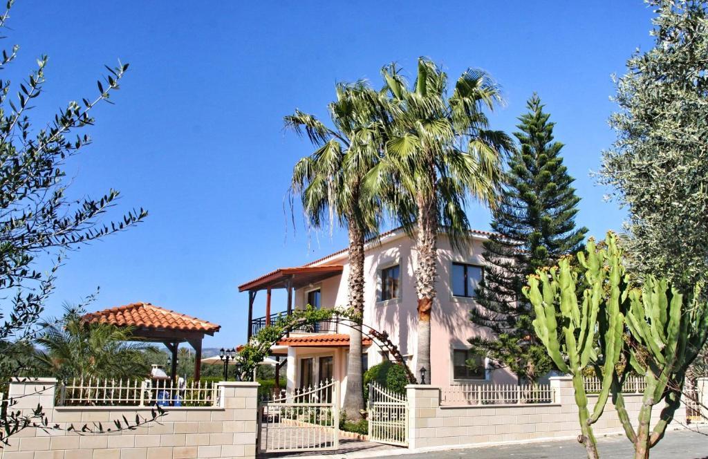 Villa Paradise Пафос Экстерьер фото